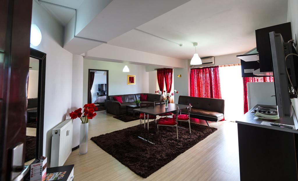 Il Primo Apartments Iasi Eksteriør billede