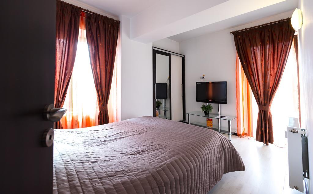 Il Primo Apartments Iasi Eksteriør billede