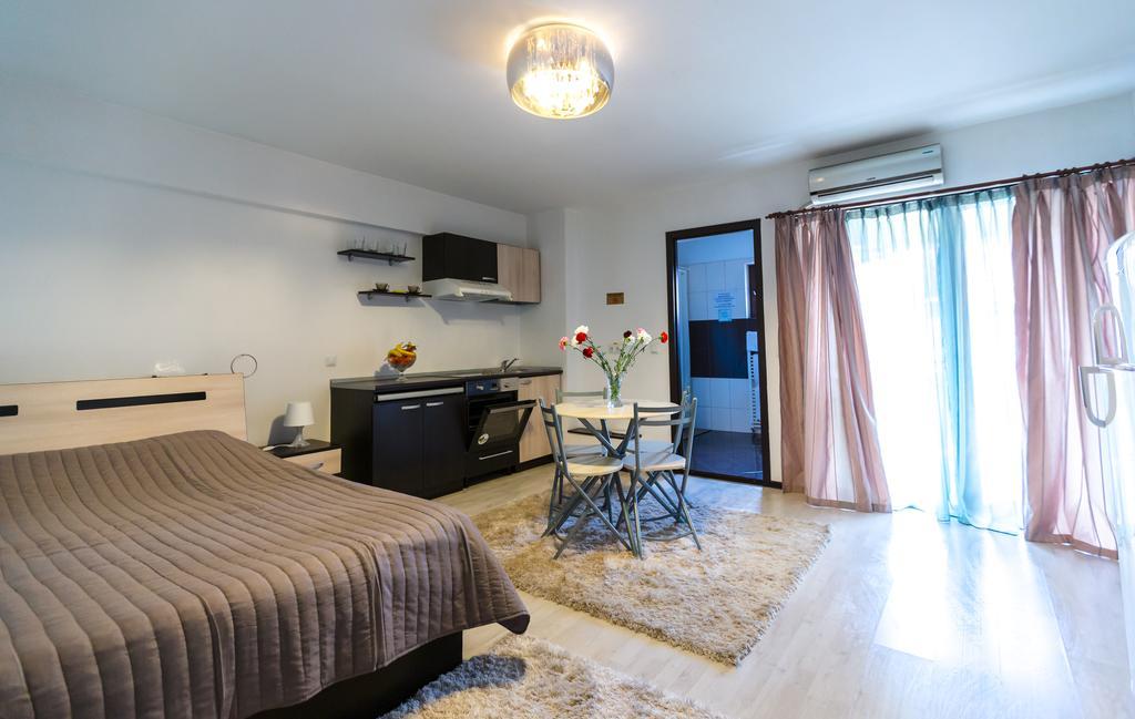 Il Primo Apartments Iasi Eksteriør billede